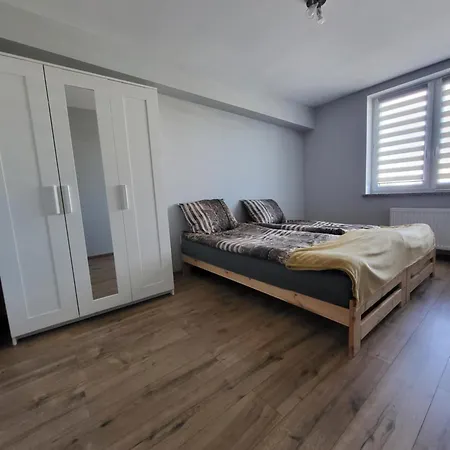 Aparthotel11 Hotel apartamentowy 3*